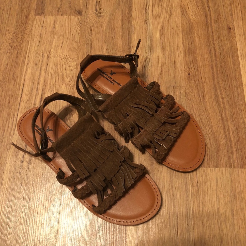 American Eagle Sandals